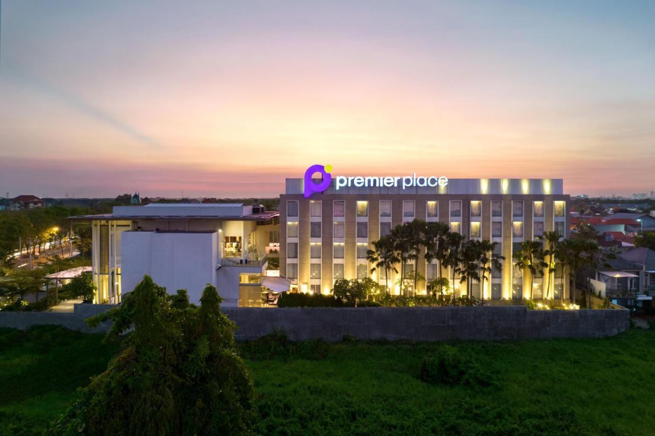 Premier Place Surabaya Airport Hotel Sidoarjo Buitenkant foto